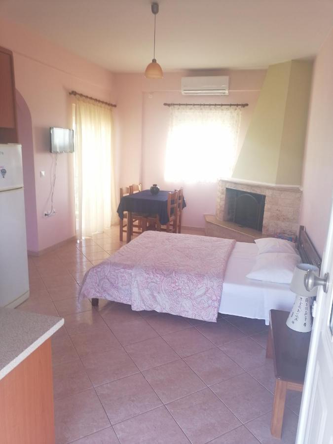 Mina Apartments Zakháro Eksteriør bilde